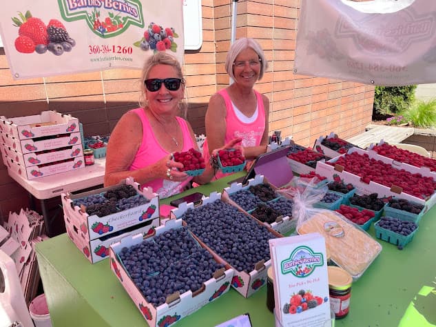 women selling berries
